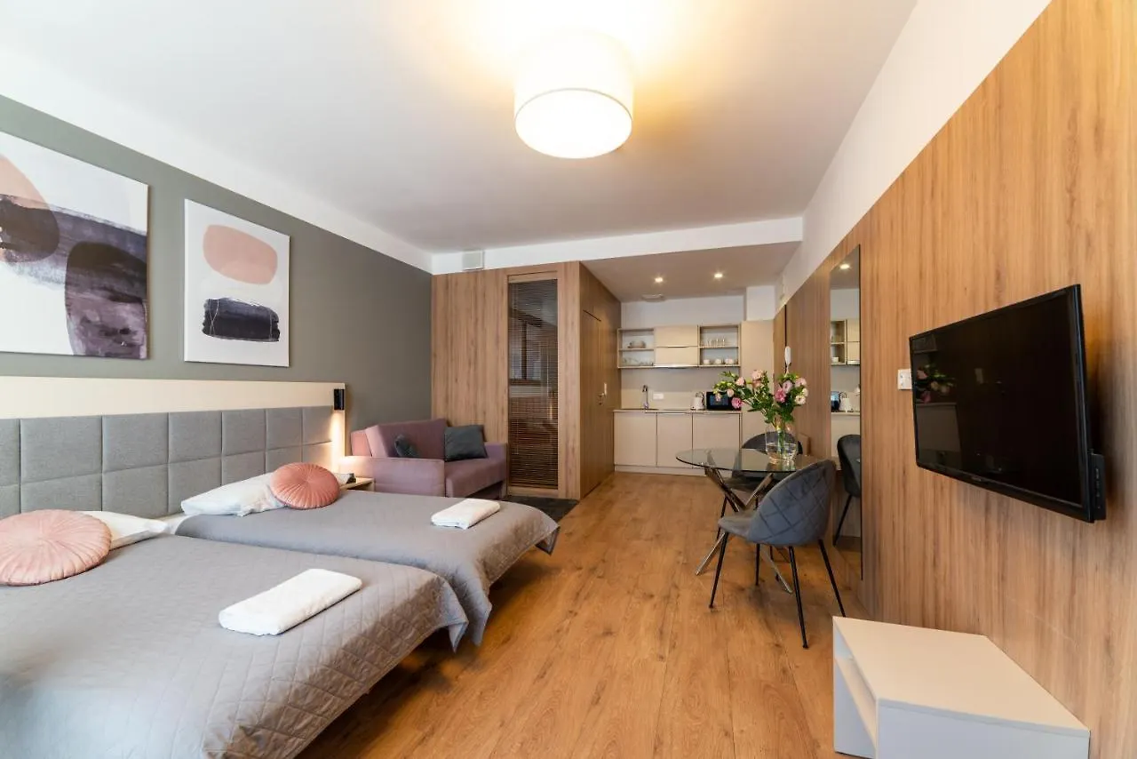 Wolska Suits Warsaw Apartment