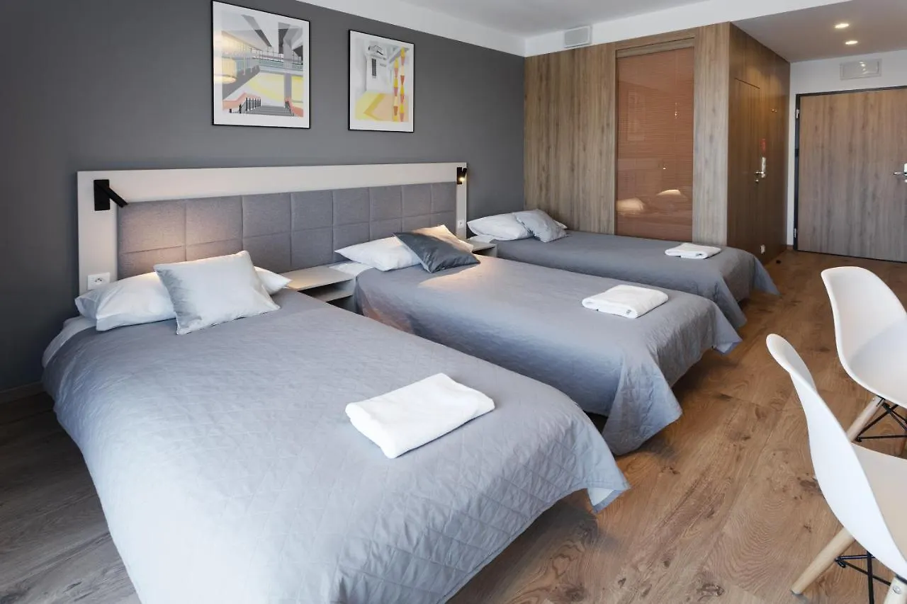Apartment Wolska Suits Warsaw Poland